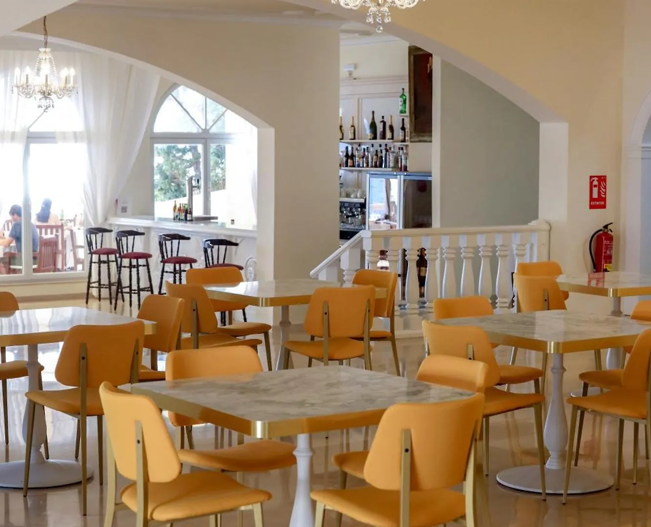 Grand Hotel Palladium Santa Eulalia Del Rio 5*, Santa Eularia des Riu