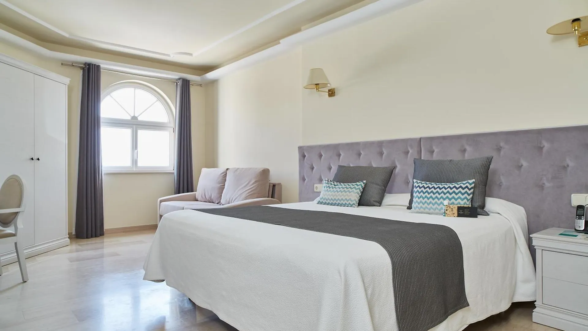 Grand Hotel Palladium Santa Eulalia Del Rio