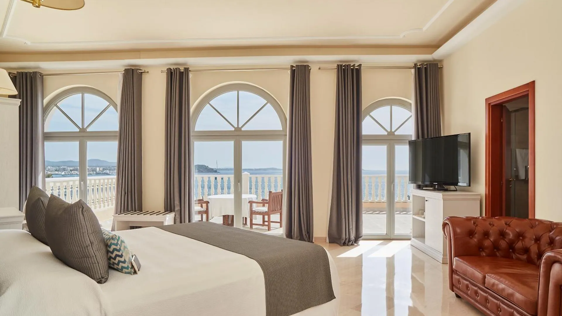 Grand Hotel Palladium Santa Eulalia Del Rio